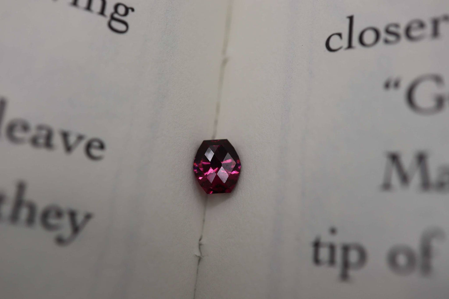 Rhodolite garnet