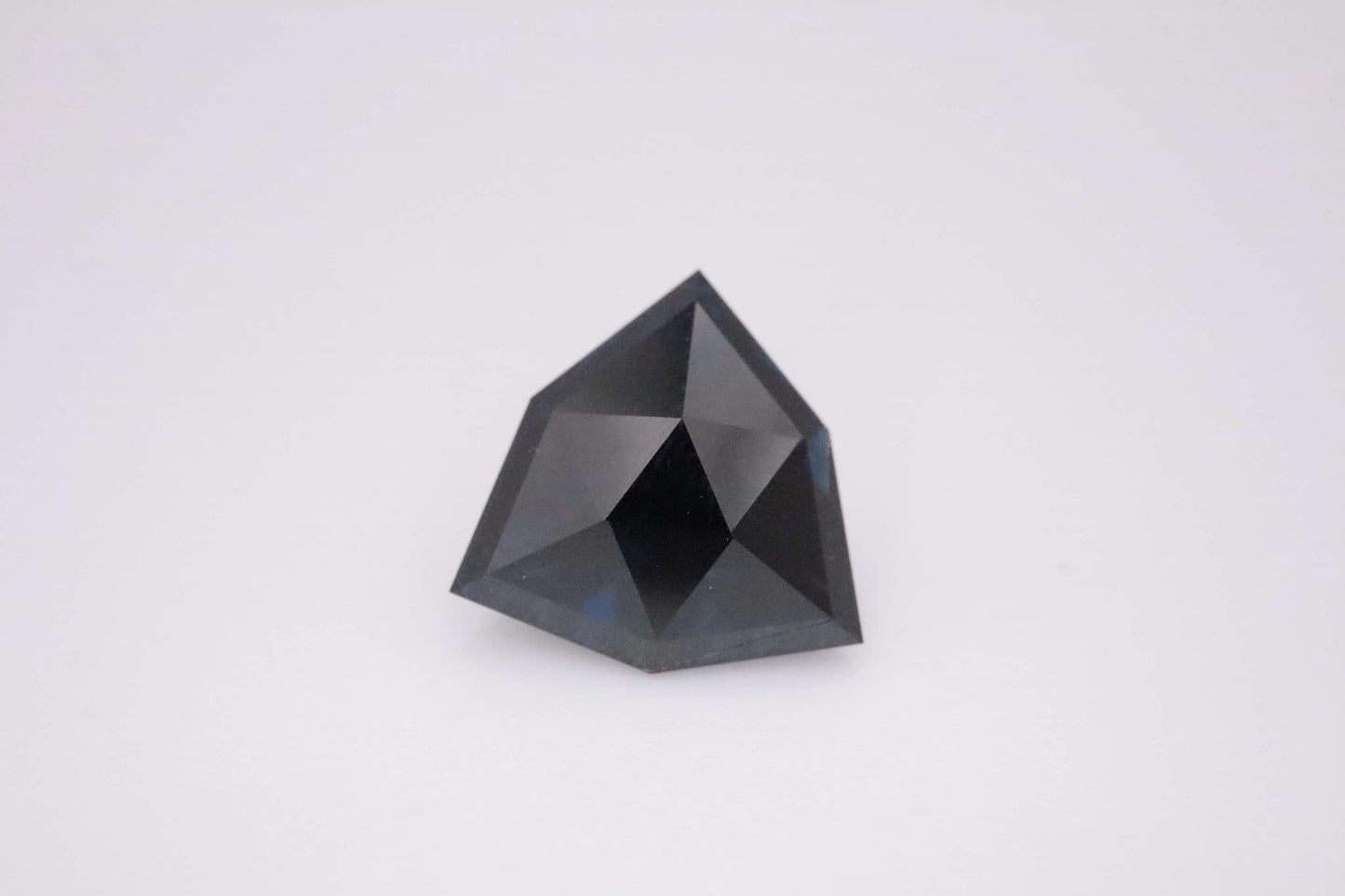 Synthetic spinel