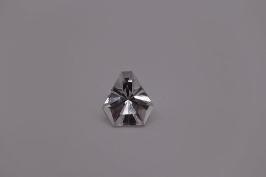 Synthetic sapphire