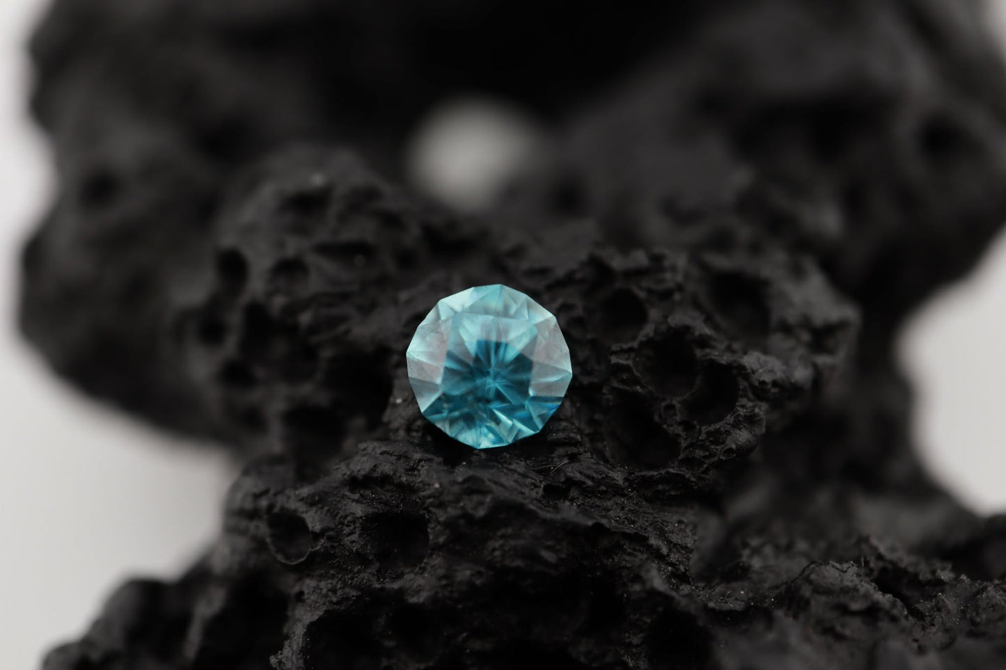 Zircon Cambodge 1.2ct