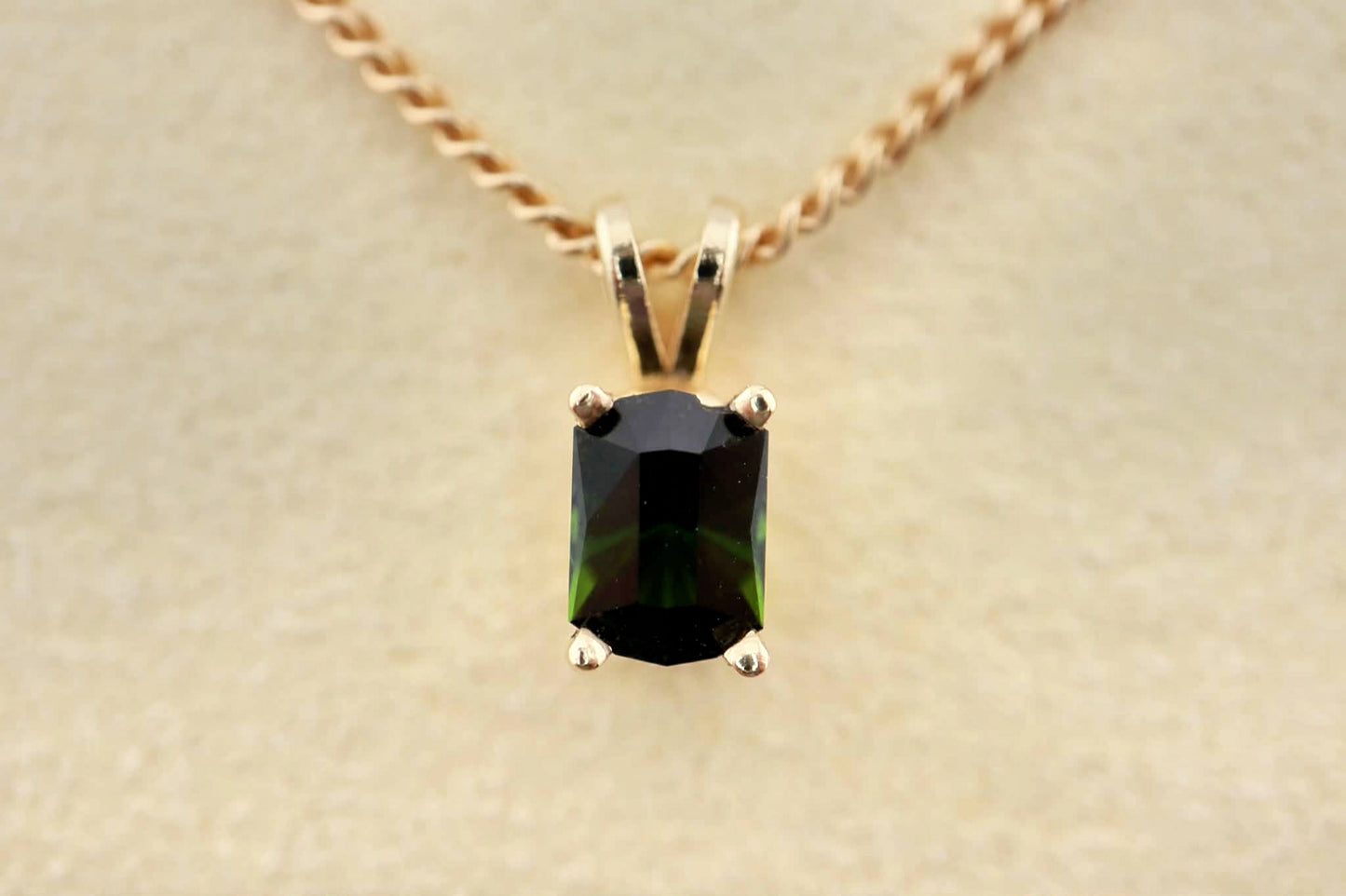Pendentif 14k tourmaline du Maine