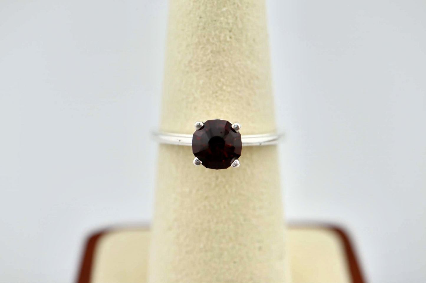 Gore Mountain garnet ring - size 5.75US