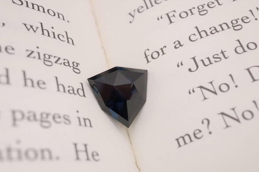 Synthetic spinel